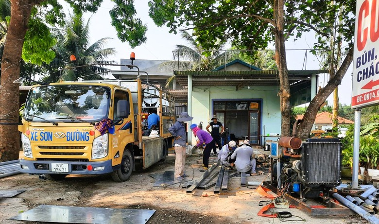 Tăng chốt ph&acirc;n luồng xe kh&aacute;ch tr&ecirc;n 30 chỗ, xe tải nặng kh&ocirc;ng v&agrave;o cao tốc Cam Lộ - La Sơn- Ảnh 6.