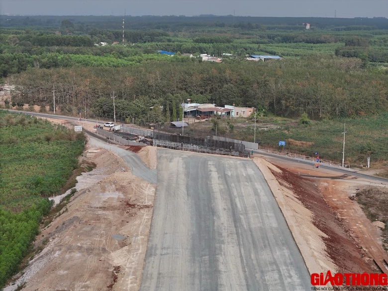 B&agrave; Rịa - Vũng T&agrave;u chi 13.900 tỷ l&agrave;m đường nối cao tốc Bi&ecirc;n H&ograve;a - Vũng T&agrave;u- Ảnh 2.