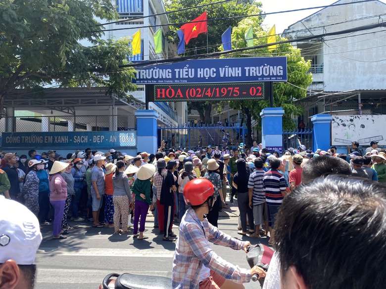 Kh&aacute;nh H&ograve;a đang x&aacute;c minh th&ocirc;ng tin học sinh lớp 5 tử vong do ngộ độc- Ảnh 1.