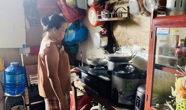 TP.HCM: Dân nóng lòng chờ di dời nhà ven kênh, rạch- Ảnh 3. TP.HCM: Dân nóng lòng chờ di dời nhà ven kênh, rạch- Ảnh 3.