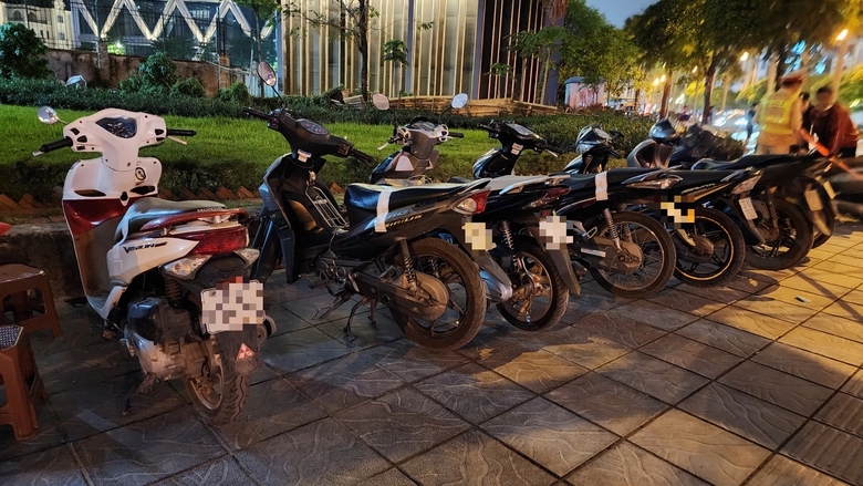 T&agrave;i xế tung đủ chi&ecirc;u vẫn kh&ocirc;ng tho&aacute;t lỗi vi phạm nồng độ cồn- Ảnh 8.