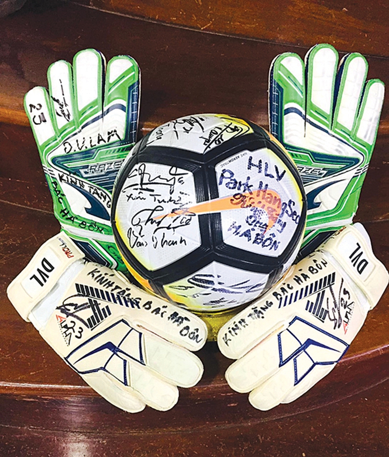 Chuyện về &ldquo;bảo t&agrave;ng&rdquo; b&oacute;ng đ&aacute; độc nhất Việt Nam- Ảnh 3.