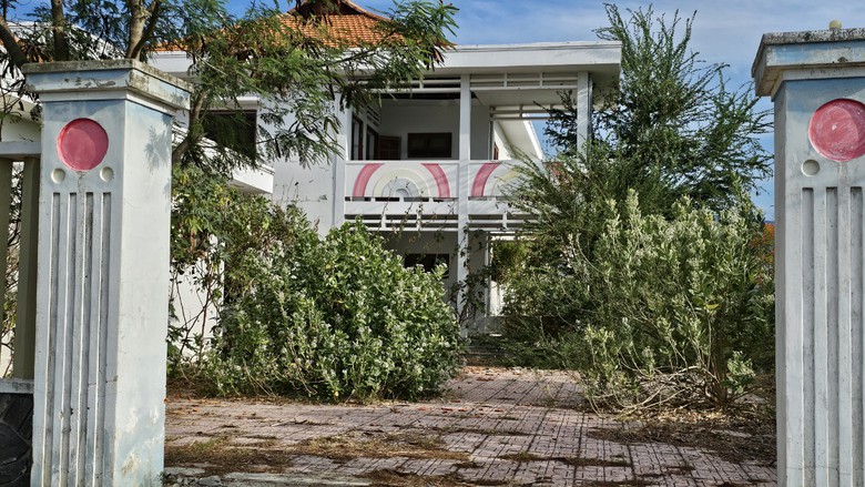 Cận cảnh khu tái định cư 50ha, gần 10 năm chỉ còn 1 hộ- Ảnh 4. Cận cảnh khu tái định cư 50ha, gần 10 năm chỉ còn 1 hộ- Ảnh 4.