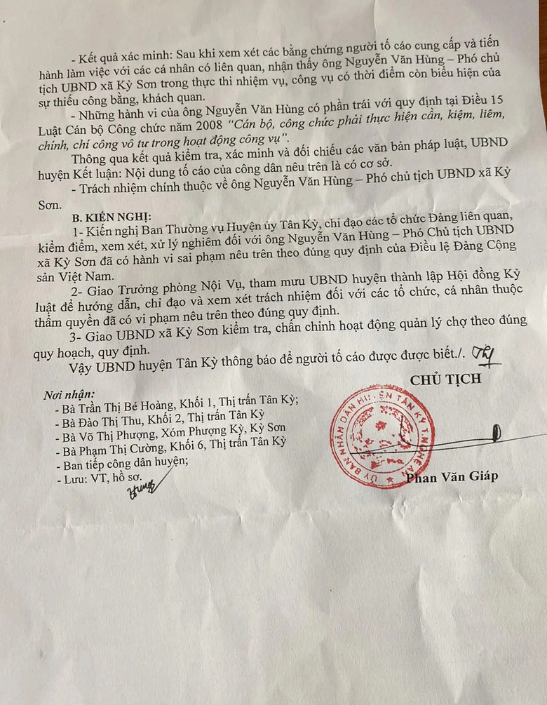 Nghệ An: Đề nghị kiểm điểm phó chủ tịch xã hách dịch, cửa quyền với dân- Ảnh 3. Nghệ An: Đề nghị kiểm điểm phó chủ tịch xã hách dịch, cửa quyền với dân- Ảnh 3.