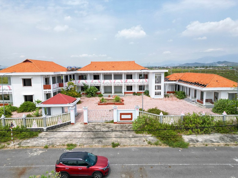 Cận cảnh khu tái định cư 50ha, gần 10 năm chỉ còn 1 hộ- Ảnh 16. Cận cảnh khu tái định cư 50ha, gần 10 năm chỉ còn 1 hộ- Ảnh 16.