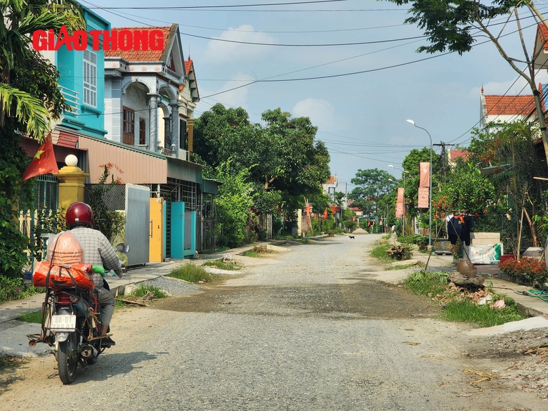 Ph&uacute; Thọ: Vướng mặt bằng v&agrave; thiếu vốn, nh&agrave; thầu phải dừng thi c&ocirc;ng dự &aacute;n- Ảnh 4.