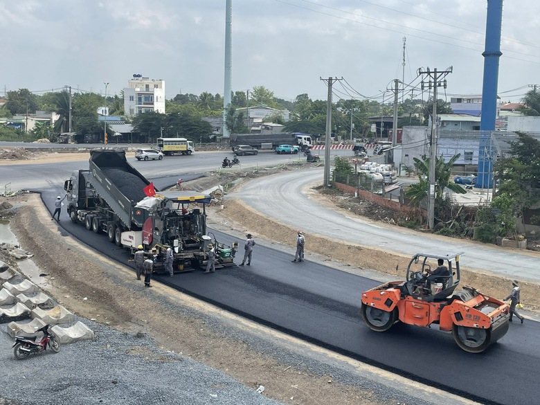 Hai nút giao kết nối QL1 với cao tốc TP.HCM - Trung Lương tăng tốc trước mùa mưa- Ảnh 2. Hai nút giao kết nối QL1 với cao tốc TP.HCM - Trung Lương tăng tốc trước mùa mưa- Ảnh 2.