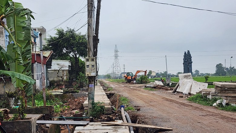 Th&aacute;i B&igrave;nh: Đường như ruộng c&agrave;y v&igrave; nh&agrave; thầu thi c&ocirc;ng ẩu- Ảnh 4.