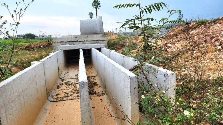 Nguy cơ vỡ tiến độ dự &aacute;n đường 700 tỷ ở Quảng Ng&atilde;i- Ảnh 15.