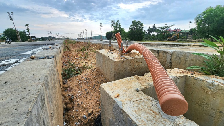 Nguy cơ vỡ tiến độ dự &aacute;n đường 700 tỷ ở Quảng Ng&atilde;i- Ảnh 8.
