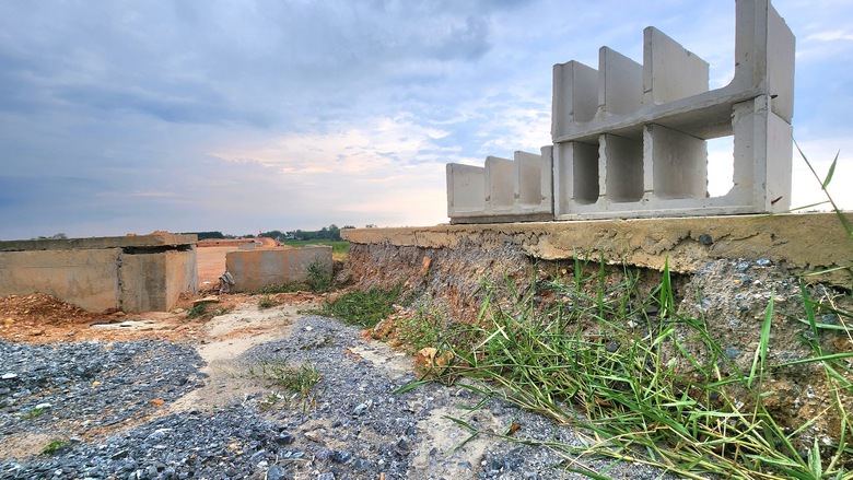 Nguy cơ vỡ tiến độ dự &aacute;n đường 700 tỷ ở Quảng Ng&atilde;i- Ảnh 12.