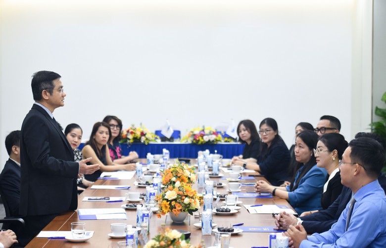 &Ocirc;ng Nguyễn Quang Tr&iacute;, Gi&aacute;m đốc Điều h&agrave;nh Vinamilk, ph&aacute;t biểu về những định hướng cho hợp t&aacute;c chiến lược trong buổi lễ k&iacute; kết. (Ảnh: Vi Nam)