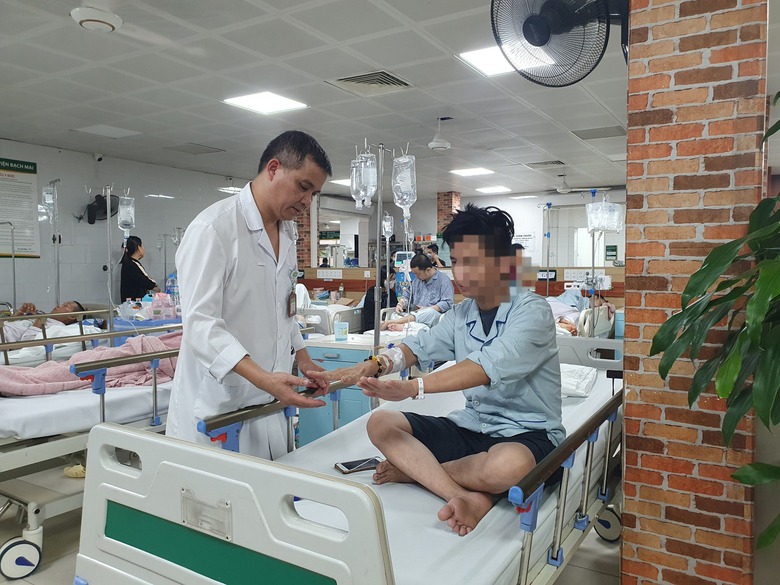 Sẽ cấm kinh doanh, quảng cáo thuốc lá điện tử?- Ảnh 1. Sẽ cấm kinh doanh, quảng cáo thuốc lá điện tử?- Ảnh 1.