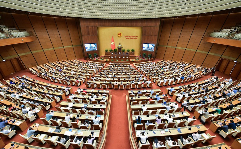 H&ocirc;m nay, Quốc hội thảo luận về c&aacute;c Luật Cảnh vệ; Quản l&yacute;, sử dụng vũ kh&iacute;- Ảnh 1.