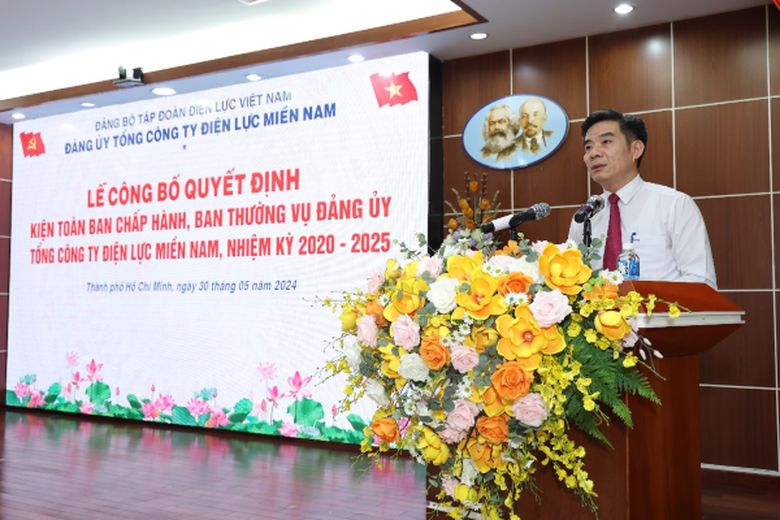 EVNSPC: Công bố các quyết định kiện toàn công tác cán bộ- Ảnh 3. EVNSPC: Công bố các quyết định kiện toàn công tác cán bộ- Ảnh 3.