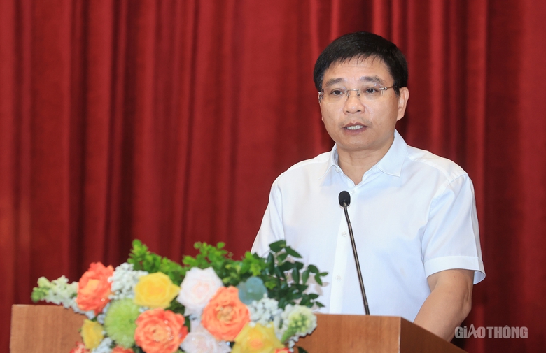 Ban Cán sự đảng Bộ GTVT thông báo nhanh kết quả Hội nghị Trung ương 9, khóa XIII- Ảnh 1. Ban Cán sự đảng Bộ GTVT thông báo nhanh kết quả Hội nghị Trung ương 9, khóa XIII- Ảnh 1.