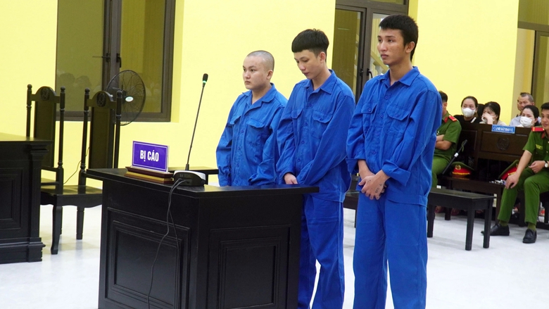 Thanh niên giết người yêu cũ của bạn gái lĩnh 13 năm tù- Ảnh 1. Thanh niên giết người yêu cũ của bạn gái lĩnh 13 năm tù- Ảnh 1.