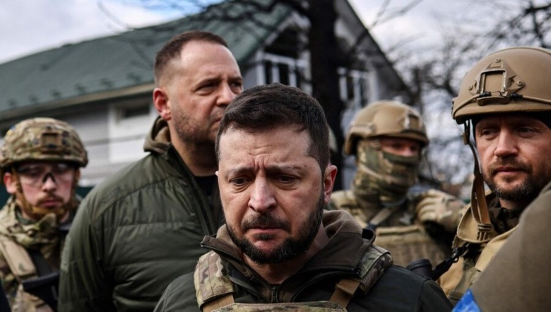 Danh sách truy nã đăng tải trên trang web của Bộ Nội vụ Liên bang Nga hiển thị đầy đủ họ tên, ảnh chụp chân dung, ngày sinh, nơi sinh của Tổng thống Ukraine Vladimir Zelensky với lý do vi phạm điều khoản Bộ luật Hình sự Nga. (Ảnh: Business Insider) Danh sách truy nã đăng tải trên trang web của Bộ Nội vụ Liên bang Nga hiển thị đầy đủ họ tên, ảnh chụp chân dung, ngày sinh, nơi sinh của Tổng thống Ukraine Vladimir Zelensky với lý do vi phạm điều khoản Bộ luật Hình sự Nga. (Ảnh: Business Insider)