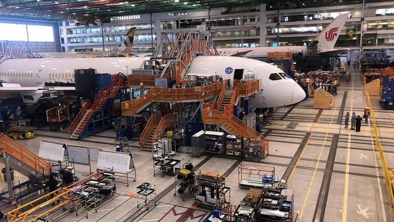 FAA điều tra khả năng nh&acirc;n vi&ecirc;n chế tạo Boeing 787 Dreamliner gian dối- Ảnh 1.