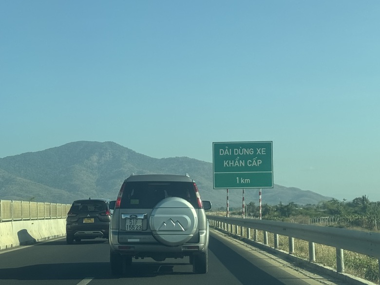 T&agrave;i xế chia sẻ kinh nghiệm đi 370km cao tốc TP.HCM - Nha Trang- Ảnh 2.