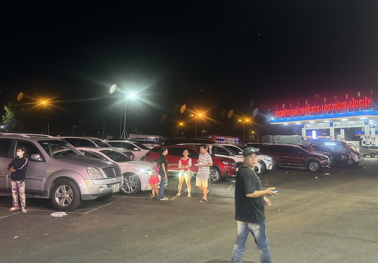 T&agrave;i xế chia sẻ kinh nghiệm đi 370km cao tốc TP.HCM - Nha Trang- Ảnh 4.