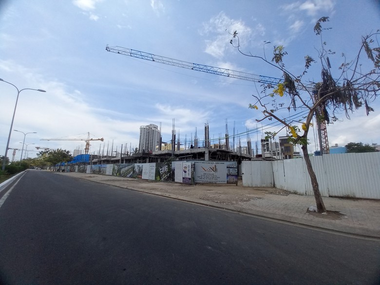 C&ocirc;ng an Kh&aacute;nh H&ograve;a đang x&aacute;c minh vi phạm tại dự &aacute;n Khu d&acirc;n cư Cồn T&acirc;n Lập- Ảnh 3.