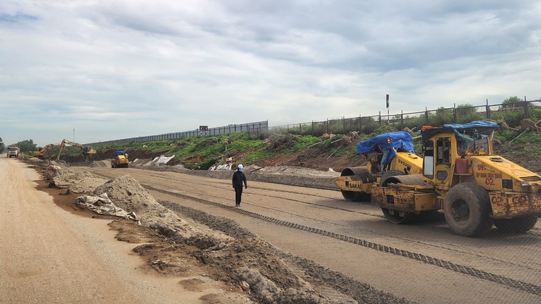 Dự &aacute;n h&agrave;nh lang Đ&ocirc;ng T&acirc;y mới của H&agrave; Nam được r&oacute;t th&ecirc;m h&agrave;ng trăm tỷ đồng- Ảnh 4.