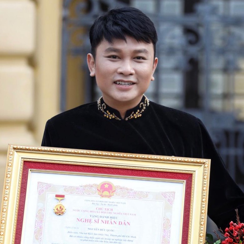 V&igrave; sao NSND Hữu Quốc kh&ocirc;ng chấp thuận lời xin lỗi của &ecirc;-k&iacute;p Học viện Cải lương?- Ảnh 3.