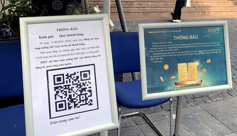 Mở b&aacute;n v&agrave;ng trực tuyến, c&aacute;c ng&acirc;n h&agrave;ng qu&aacute; tải kh&aacute;ch đăng k&yacute;- Ảnh 2.