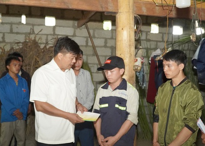 H&agrave; Giang: Đang nấu cơm, người phụ nữ bị s&eacute;t đ&aacute;nh tử vong- Ảnh 1.