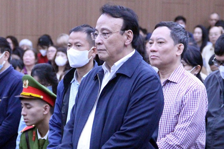 Sắp xét xử cựu vụ trưởng chiếm đoạt 80 tỷ của Chủ tịch Tân Hoàng Minh- Ảnh 1. Sắp xét xử cựu vụ trưởng chiếm đoạt 80 tỷ của Chủ tịch Tân Hoàng Minh- Ảnh 1.