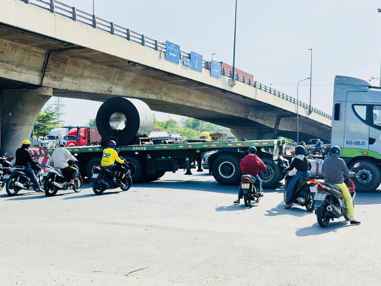 Số người chết do TNGT giảm mạnh trong 6 th&aacute;ng đầu năm ở TP.HCM- Ảnh 1.