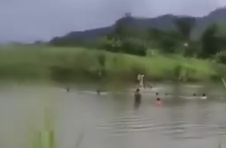 Tắm s&ocirc;ng, hai anh em ruột đuối nước tử vong thương t&acirc;m- Ảnh 1.