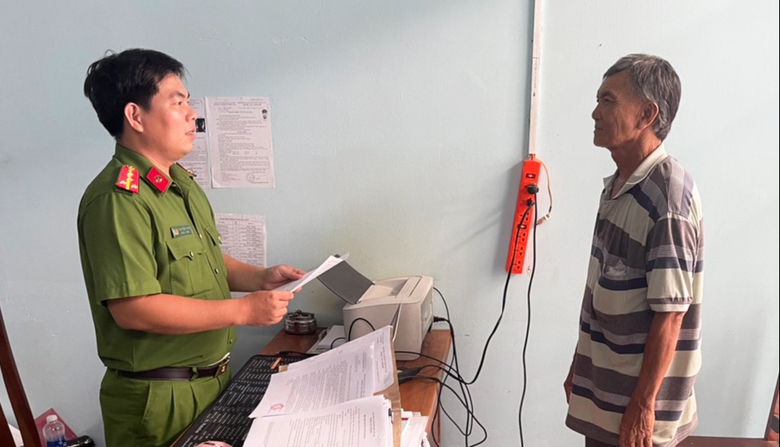 Say xỉn, không bằng lái, điều khiển mô tô gây tai nạn chết người- Ảnh 1. Say xỉn, không bằng lái, điều khiển mô tô gây tai nạn chết người- Ảnh 1.