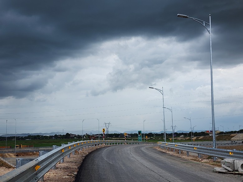 Ngắm n&uacute;t giao cao tốc đầu ti&ecirc;n qua H&agrave; Tĩnh trước ng&agrave;y th&ocirc;ng xe- Ảnh 5.