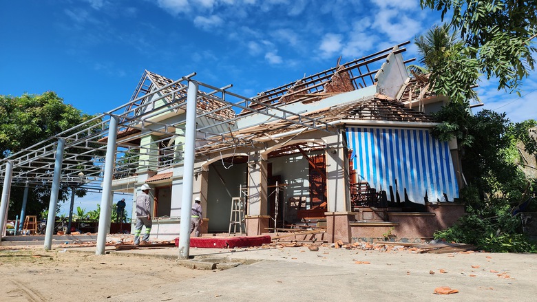 Th&aacute;o dỡ căn nh&agrave; cuối c&ugrave;ng b&agrave;n giao mặt bằng cao tốc Quảng Ng&atilde;i - Ho&agrave;i Nhơn- Ảnh 1.