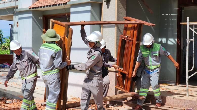 Th&aacute;o dỡ căn nh&agrave; cuối c&ugrave;ng b&agrave;n giao mặt bằng cao tốc Quảng Ng&atilde;i - Ho&agrave;i Nhơn- Ảnh 10.