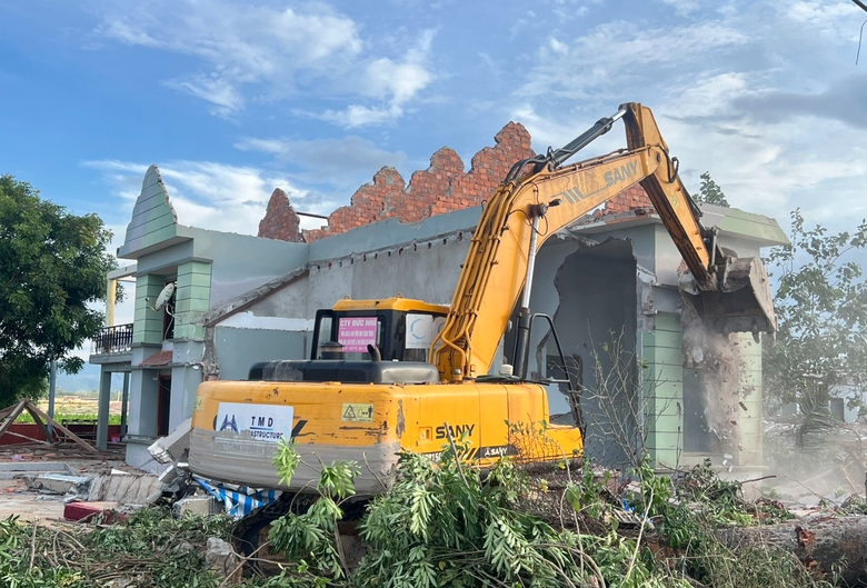 Th&aacute;o dỡ căn nh&agrave; cuối c&ugrave;ng b&agrave;n giao mặt bằng cao tốc Quảng Ng&atilde;i - Ho&agrave;i Nhơn- Ảnh 13.