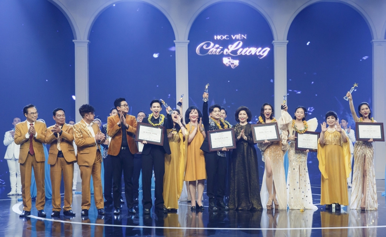 Học viện cải lương g&acirc;y tranh c&atilde;i khi c&oacute; 5 qu&aacute;n qu&acirc;n, 5 &aacute; qu&acirc;n: &Ecirc; k&iacute;p sản xuất n&oacute;i g&igrave;?- Ảnh 1.