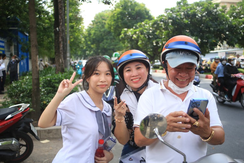 Bị kẻ giả mạo nh&acirc;n vi&ecirc;n trường học gửi link chỉnh sửa th&ocirc;ng tin, phụ huynh mất tiền triệu- Ảnh 2.