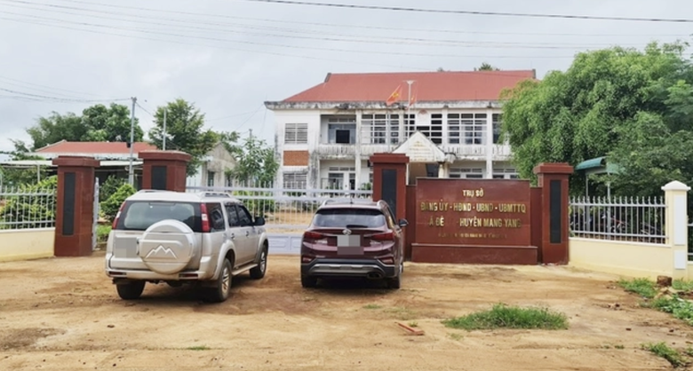 Gia Lai: Tạm giữ một c&ocirc;ng chức x&atilde; v&agrave; đồng phạm nghi sử dụng ma t&uacute;y tại trụ sở- Ảnh 1.