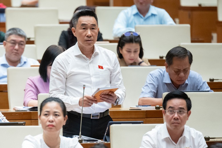 T&aacute;n th&agrave;nh giao Bộ trưởng C&ocirc;ng an quyết định biện ph&aacute;p cảnh vệ trong trường hợp cấp thiết- Ảnh 2.