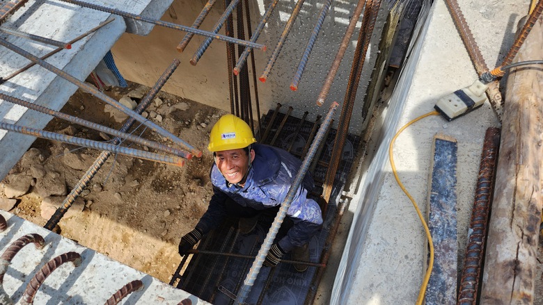 Ngắm cầu trăm tỷ d&agrave;i nhất cao tốc Quảng Ng&atilde;i - Ho&agrave;i Nhơn vừa hợp long- Ảnh 10.