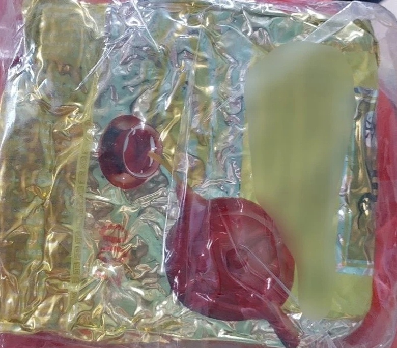 Người đàn ông vận chuyển thuê hơn 1,3kg ma túy từ TP.HCM đi Vĩnh Long- Ảnh 1. Người đàn ông vận chuyển thuê hơn 1,3kg ma túy từ TP.HCM đi Vĩnh Long- Ảnh 1.