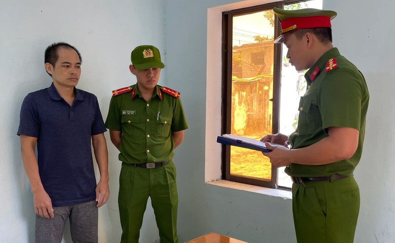 Lập c&ocirc;ng ty ma, bu&ocirc;n lậu h&agrave;ng điện tử từ Ph&aacute;p về Việt Nam- Ảnh 1.