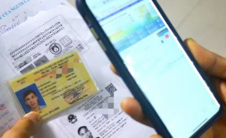 Từ 1/1/2025, giấy ph&eacute;p l&aacute;i xe hiện h&agrave;nh được sử dụng thế n&agrave;o?- Ảnh 2.