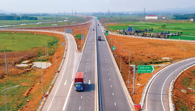 Thu ph&iacute; cao tốc do Nh&agrave; nước đầu tư thế n&agrave;o?- Ảnh 1.