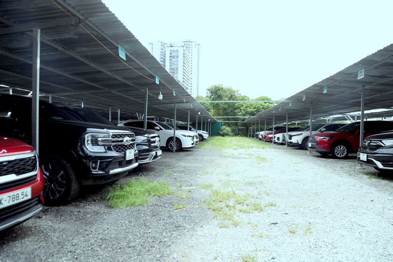 H&agrave; Nội vẫn tr&agrave;n lan b&atilde;i xe kh&ocirc;ng ph&eacute;p- Ảnh 3.