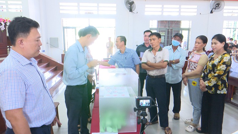 Gần 200 hộ d&acirc;n giao đất l&agrave;m cao tốc Bi&ecirc;n H&ograve;a - Vũng T&agrave;u bốc thăm chọn l&ocirc; t&aacute;i định cư- Ảnh 4.