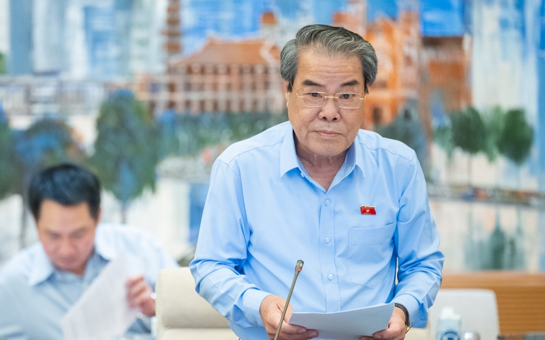 Đề nghị xử l&yacute; nghi&ecirc;m c&aacute;c đối tượng sử dụng camera quay l&eacute;n v&igrave; mục đ&iacute;ch xấu